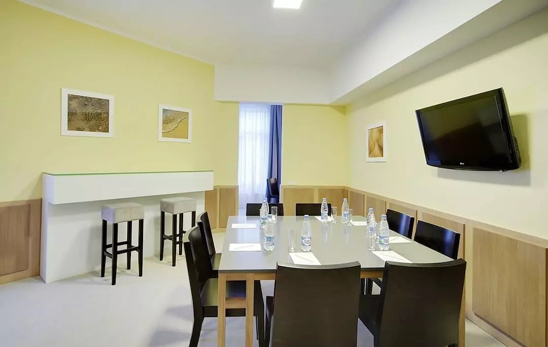 هتل گلدن تولیپ رزا خوتور